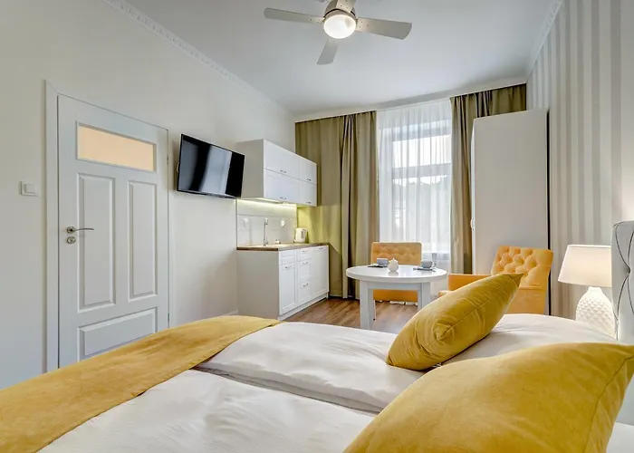 3 City Apartments - Solaro